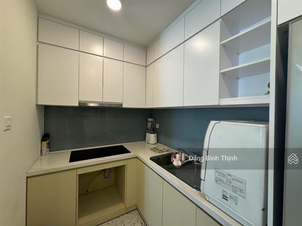 Cho thuê icon 56 quận 4 3pn 90m² full nội thất chỉ 22 triệu  gần quận 1, nhà đẹp vào ở ngay