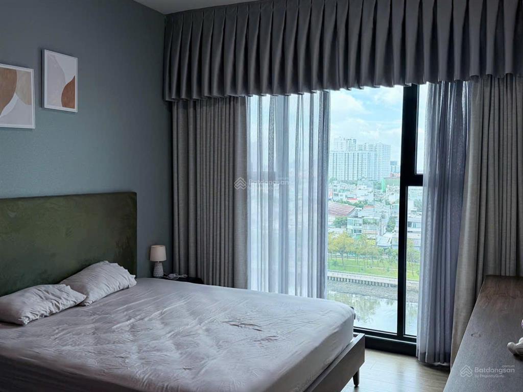 Hot!thuê căn hộ delasol quận 4 2pn 86m² căn đẹp view sông sát quận 1 giá tốt hôm nay chỉ 25tr/tháng