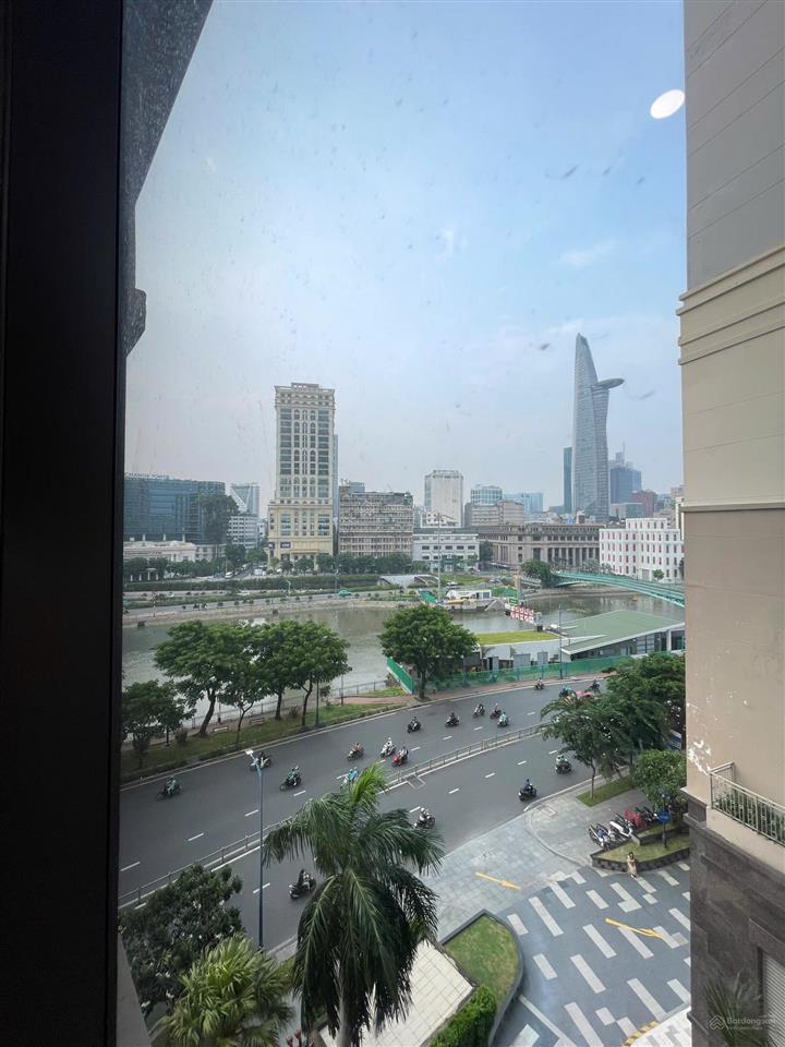 Cho thuê căn studio tresor 40m2 nội thất gỗ cao cấp view sông ngay q4 chỉ 16tr.  harry 0775 924 ***