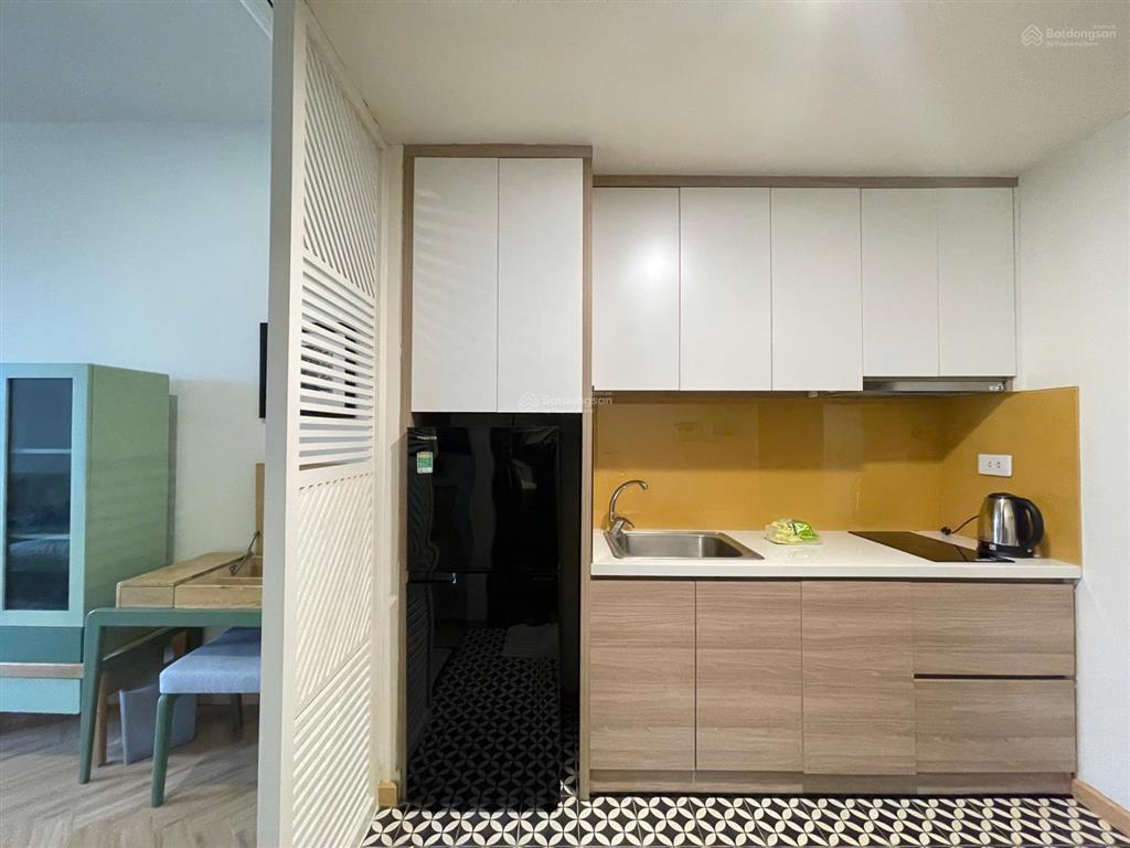 Cho thuê căn studio tresor 40m2 nội thất gỗ cao cấp view sông ngay q4 chỉ 16tr.  harry 0775 924 ***