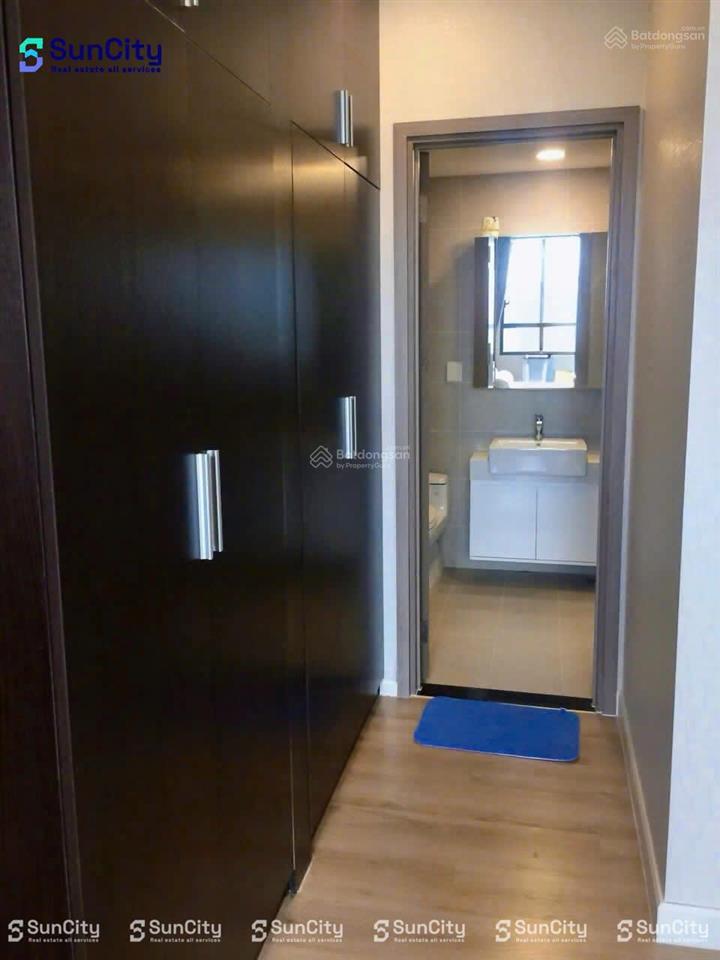 Thuê icon 56 2pn 2wc 80m² ban công view sông city bến vân đồn quận 4 sát q1 q3 bason  0775 924 ***