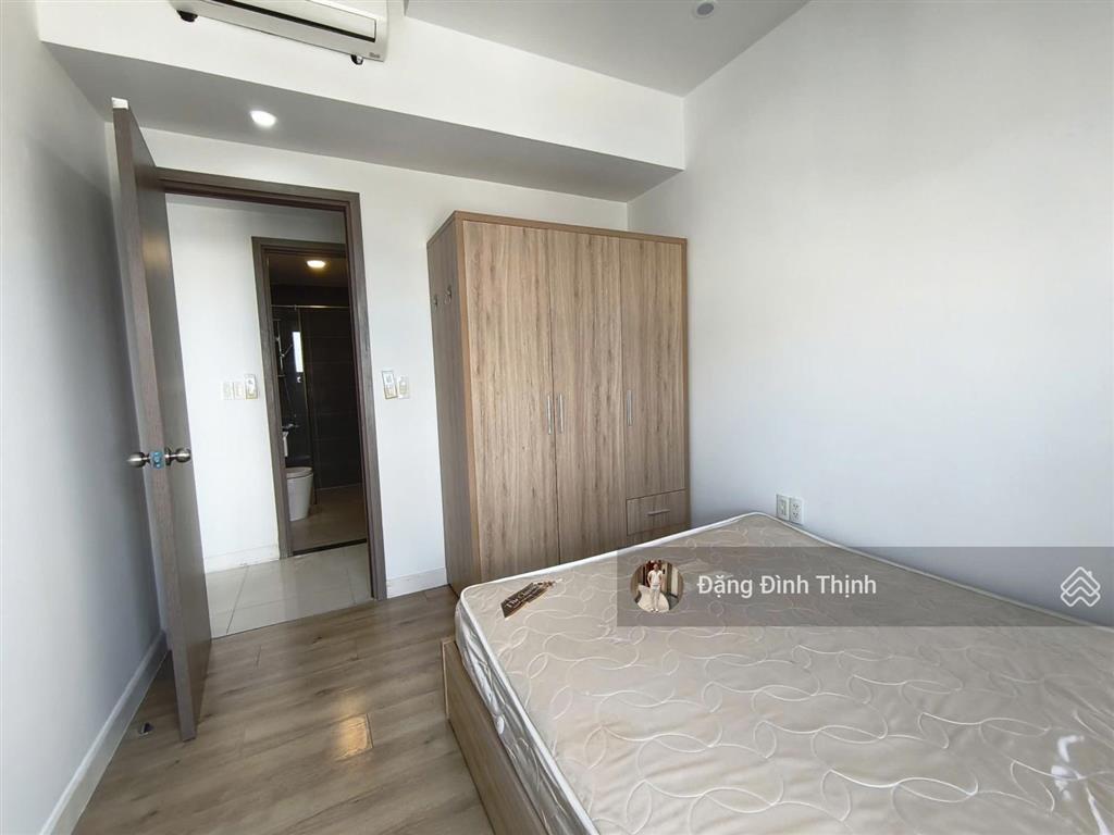 Cho thuê căn galaxy 9 2pn 2wc 75m ban công view sông thoáng lầu cao quận 4 sát q1 q3 giá chỉ 15,5tr