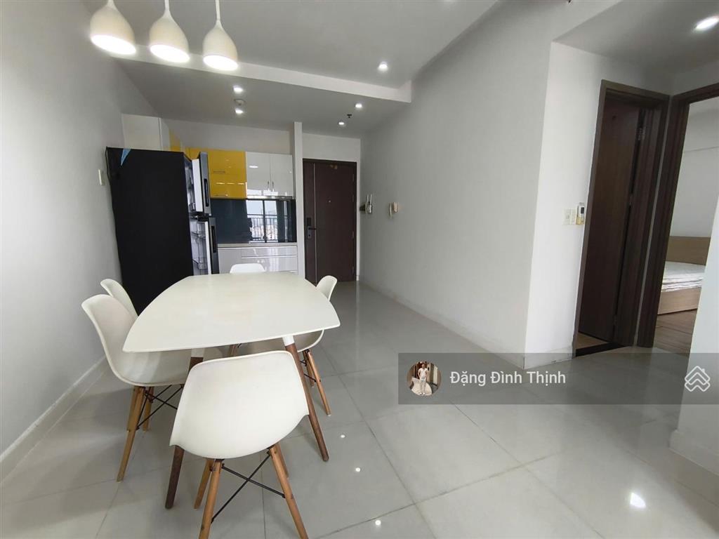 Cho thuê căn galaxy 9 2pn 2wc 75m ban công view sông thoáng lầu cao quận 4 sát q1 q3 giá chỉ 15,5tr