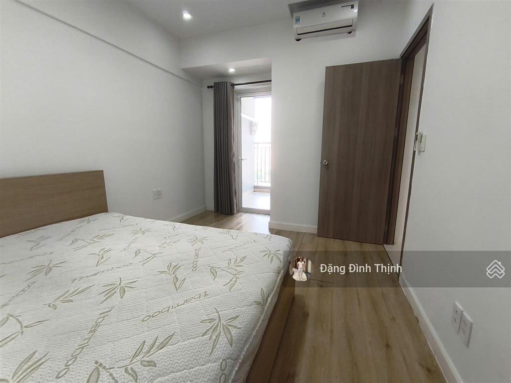 Cho thuê căn galaxy 9 2pn 2wc 75m ban công view sông thoáng lầu cao quận 4 sát q1 q3 giá chỉ 15,5tr