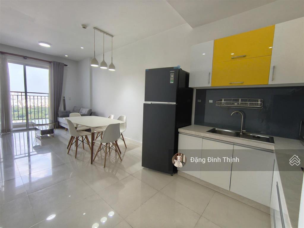 Cho thuê căn galaxy 9 2pn 2wc 75m ban công view sông thoáng lầu cao quận 4 sát q1 q3 giá chỉ 15,5tr
