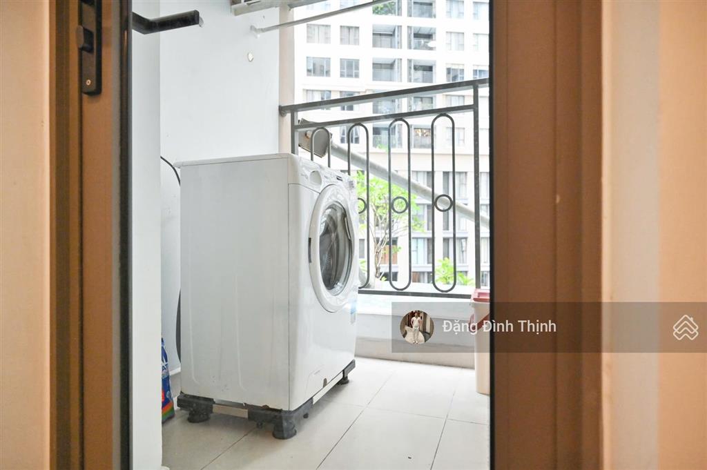 Saigon royal  cho thuê studio 45m2 ban công view pháo hoa thoáng full nội thất giá chỉ 19tr/tháng