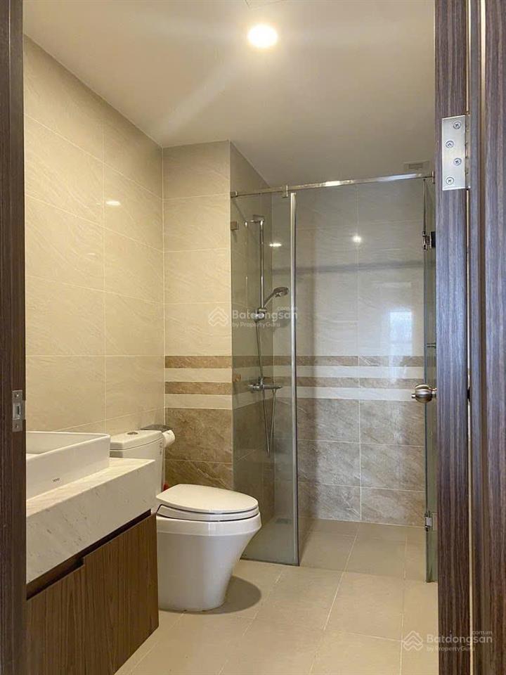 Cho thuê nhanh căn hộ saigon royal quận 4 2pn full nội thất view sông đẹp. giá tốt chỉ 26 triệu