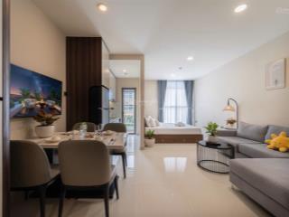 Trống! thuê 1pn saigon royal 43m2 ban công view thoáng ngay bến vân đồn quận 4 sát q1  0775 924 ***