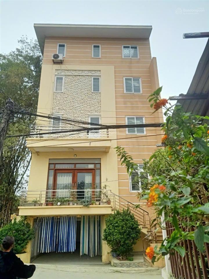 Cần bán nhà nghỉ đang cho thuê kinh doanh tốt, giá thỏa thuận  sđt chính chủ 0369 530 ***