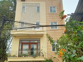 Cần bán nhà nghỉ đang cho thuê kinh doanh tốt, giá thỏa thuận  sđt chính chủ 0369 530 ***