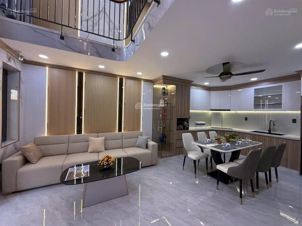 Giảm 1 tỷ nhà mới đẹp hxh nguyễn oanh p17, dt 5.8x8.5m kết cấu 4 tầng thang máy giá 8tỷ