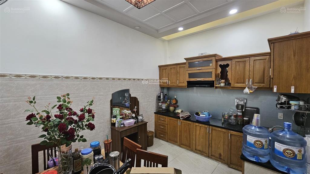 Bán nhà hẻm xe hơi lê đức thọ, p.15, dt 4x12m trệt 3 lầu giá 6,5 tỷ còn bớt