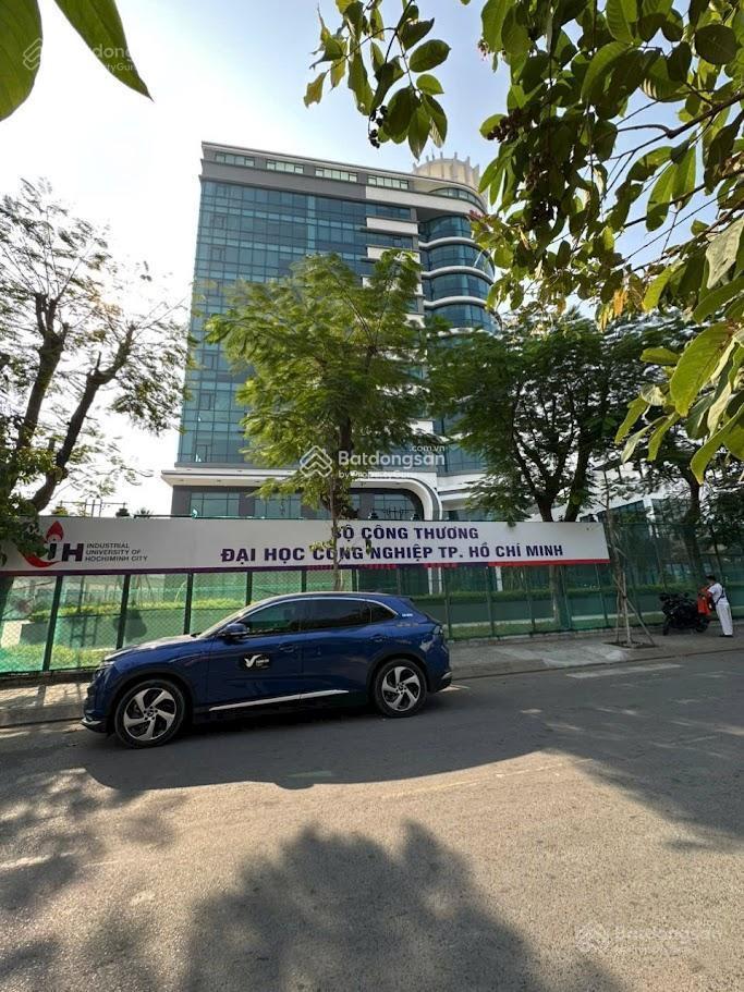 Bán nhà mới full nội thất khu phân lô nguyễn văn dung p6, dt 4x17m, 6 tấm giá 8.8 tỷ còn bớt