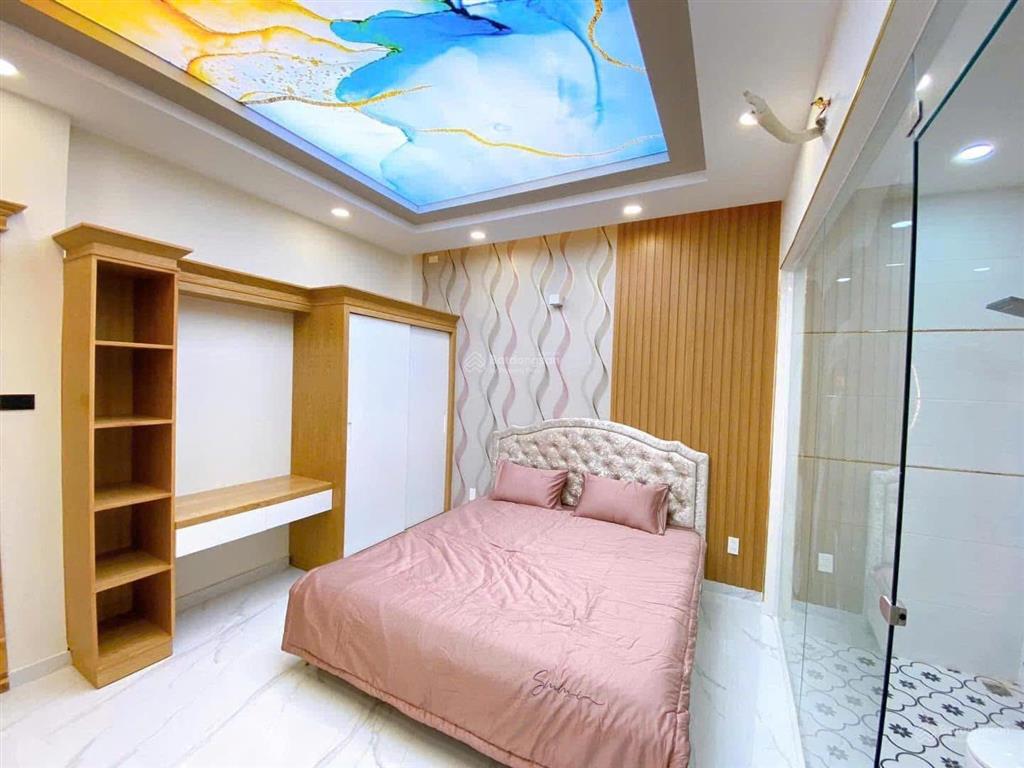 Bán nhà 5 tấm hxh thông khu đồng bộ lê đức thọ p6, dt 4.4x15m giá 9.7 tỷ tl