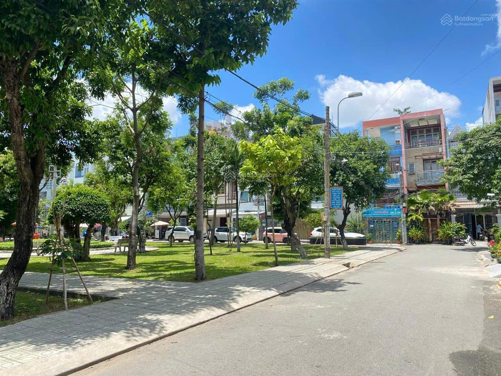Bán nhà hxh thông thống nhất phường 16, dt 6x20m, 3 tấm công nhận đủ giá 11.6 tỷ