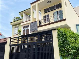 Bán nhà hxh dương quảng hàm p.5, dt 5.2x17m, dct 18tr giá 7.5 tỷ