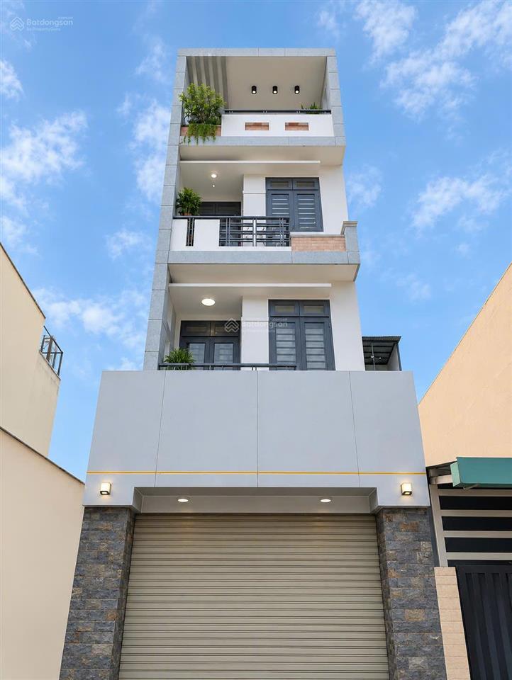 Bán nhà 1/hxt 8m thông lê đức thọ, p.6, dt 4x17m, 4 tấm giá 9 tỷ còn bớt