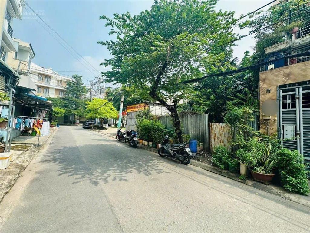 Bán nhà 1/hxt 8m thông lê đức thọ, p.6, dt 4x17m, 4 tấm giá 9 tỷ còn bớt