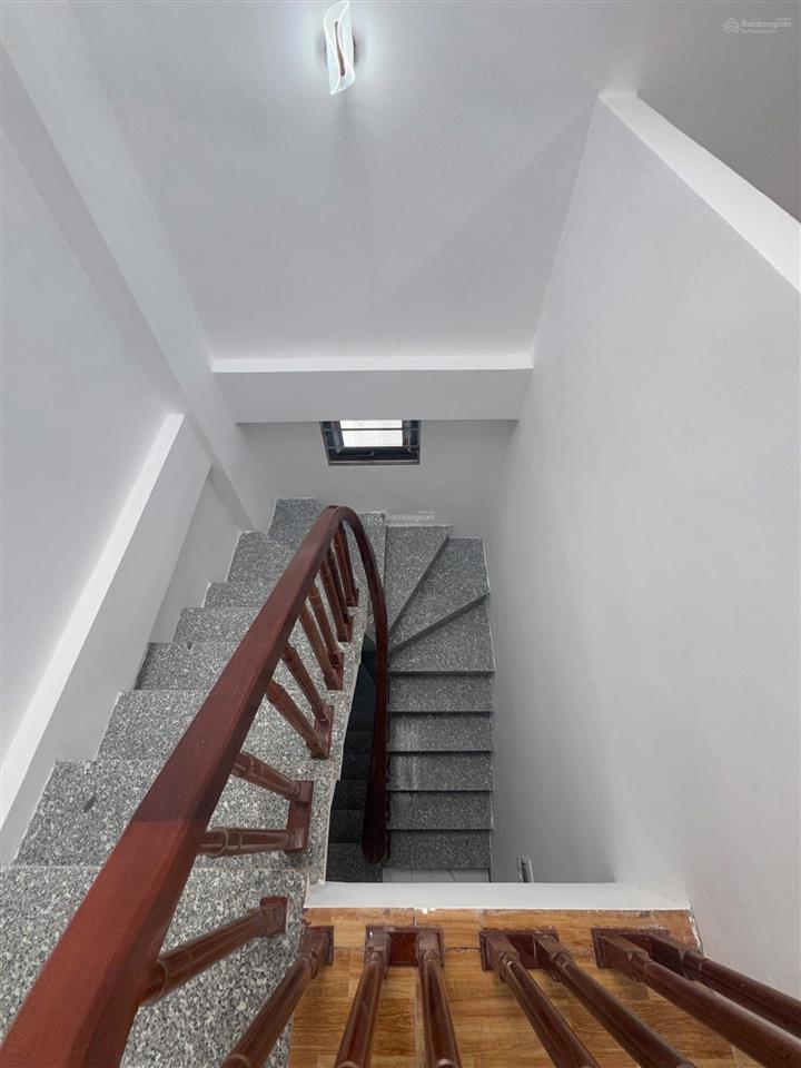 Chính chủ cần bán lô góc 5tầng, chỉ nhỉnh 4tỷ, nhà gần bx yên nghĩa, ôtô đỗ, giá tốt nhất khu vực
