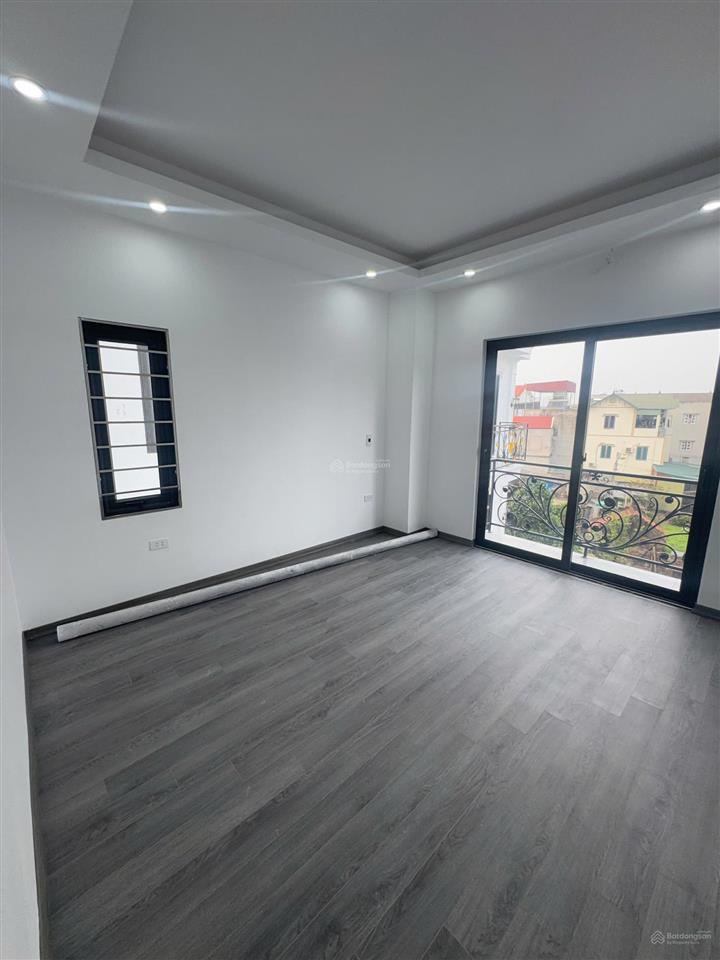 Chính chủ cần bán lô góc 5tầng, chỉ nhỉnh 4tỷ, nhà gần bx yên nghĩa, ôtô đỗ, giá tốt nhất khu vực