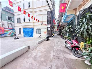 Kim mã  hơn 5 tỷ hộ khẩu ba đình  2 thoáng  20m ra ô tô  50m ra phố