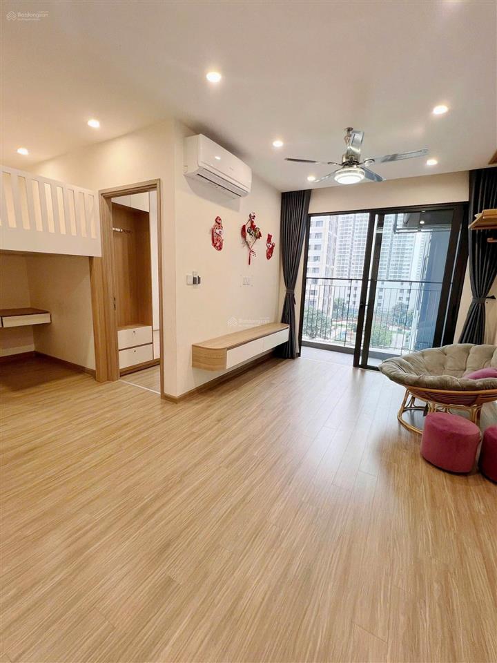 Bán lỗ căn hộ 1pn + 1. giá bán 3,2 tỷ, diện tích 42,8m², full nội thất. tại tòa gs1 vh smart city
