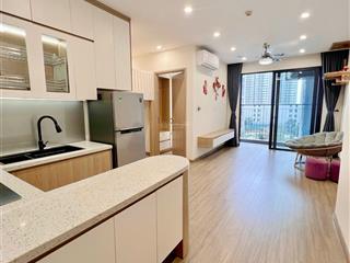 Bán lỗ căn hộ 1pn + 1. giá bán 3.6 tỷ, diện tích 42,8m2, full nội thất. tại tòa gs1 vh smart city