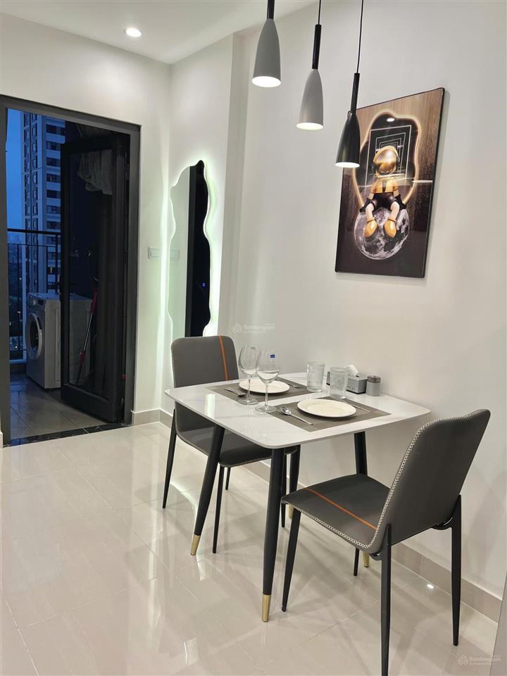 Tôi có căn giá tốt cần bán studio 2,1 tỷ, dt 31,8 m2 tại tòa s201, vinhomes smart city, tây mỗ