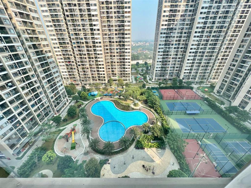 Tôi có căn giá tốt cần bán studio 2,1 tỷ, dt 31,8 m2 tại tòa s201, vinhomes smart city, tây mỗ