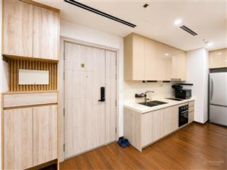 Giá tốt căn hộ cao cấp 2pn2wc  4,5 tỷ, 60,3m2 tại tòa c masteri west heights vinhomes smart city