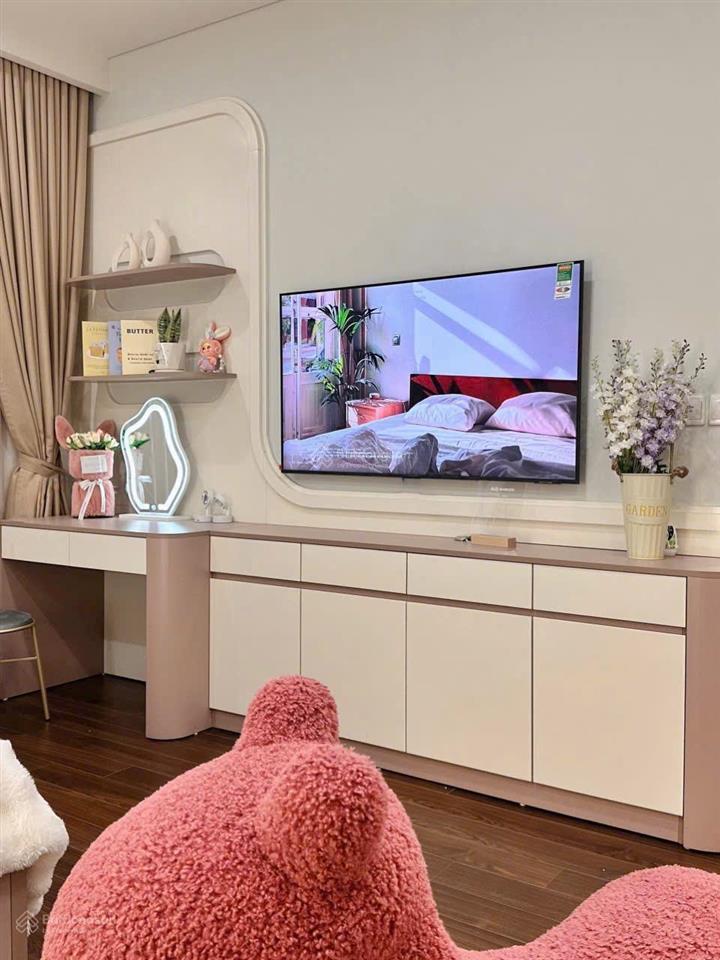 Giá sốc! studio tòa b masteri west heights, giá chỉ 2,35 tỷ, 31,5m2, tầng đẹp 1x, full nội thất