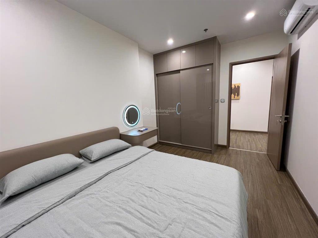 Chính chủ bán nhanh căn 1pn+ , dt 43m2, giá bán 2.7 tỷ , tầng 10 tòa s201 vinhomes smart city
