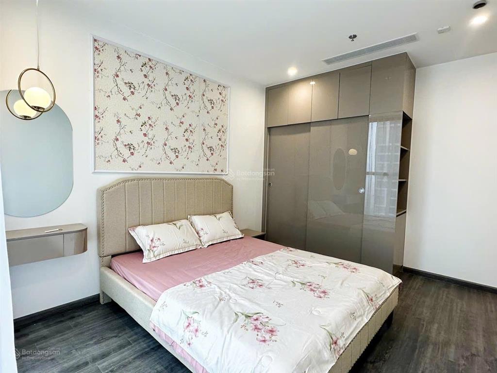 Cho thuê cc 2pn, 2wc +1 tại toà r1.01, vinhomes ocean park gia lâm, view hồ cá koi