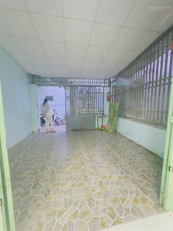 Bán nhà bà điểm 4x18 trệt lững giá 3.2 tỷ còn thương lượng.