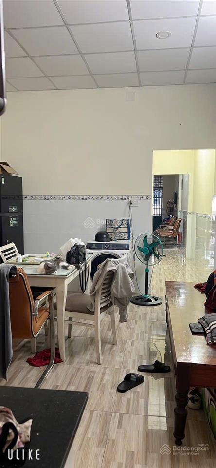 Bán mặt tiền, bà điểm 4.5x24m xây cấp 4 giá 4 tỷ còn thương lượng.