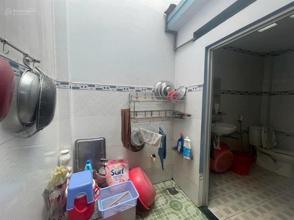 Nhà trung lân 1, bà điểm, 4x20m, giá 3.3 tỷ còn bớt