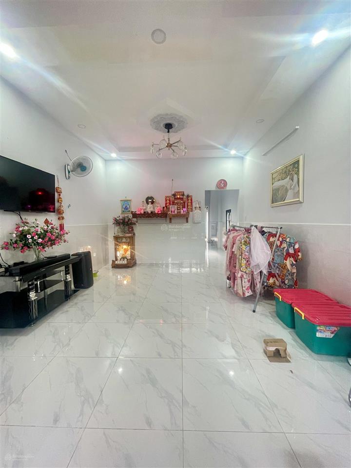Bán nhà quang trung hóc môn 5x22m giá 4.8 tỷ thương lượng