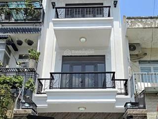 Bán nhà 4 tầng mới full nội thất  xe hơi đỗ trong nhà  lã xuân oai  long trường  quận 9