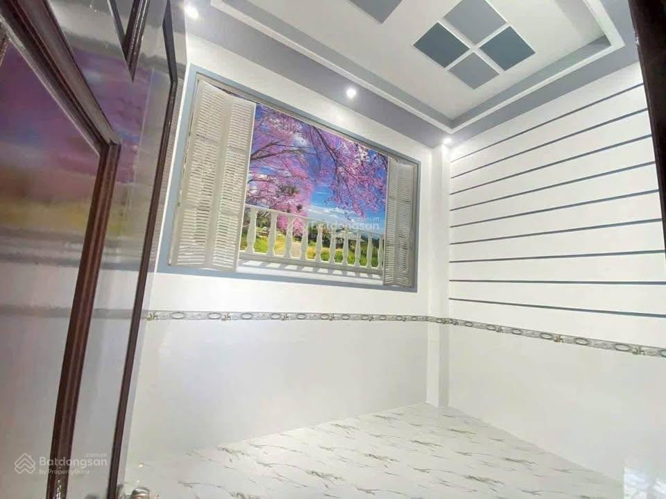 Thanh lý 990tr nhà có 3 phòng trọ thu nhập 15tr/tháng đối diện chợ bình điềnsát bên làng đại học