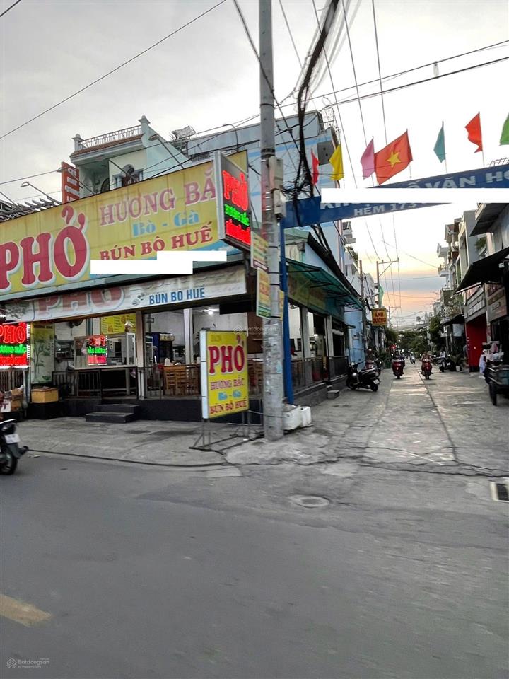 Tharh lý 850tr căn góc đường nguyễn hữu trí (8x20) ngay khu hành chính tân túc sát bên chợ đệm