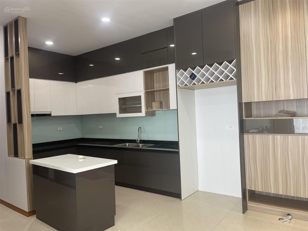 Cho thuê căn hộ petrovietnam landmark 104m2, 2pn, 2wc, full nội thất đẹp giá 16triệu/tháng