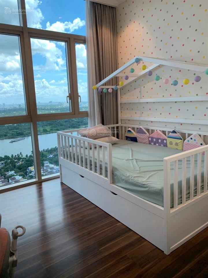 Cho thuê căn hộ duplex vista an phú q2,350m2, 4pn,4wc full nội thất có sân vườn giá 55triệu/ tháng