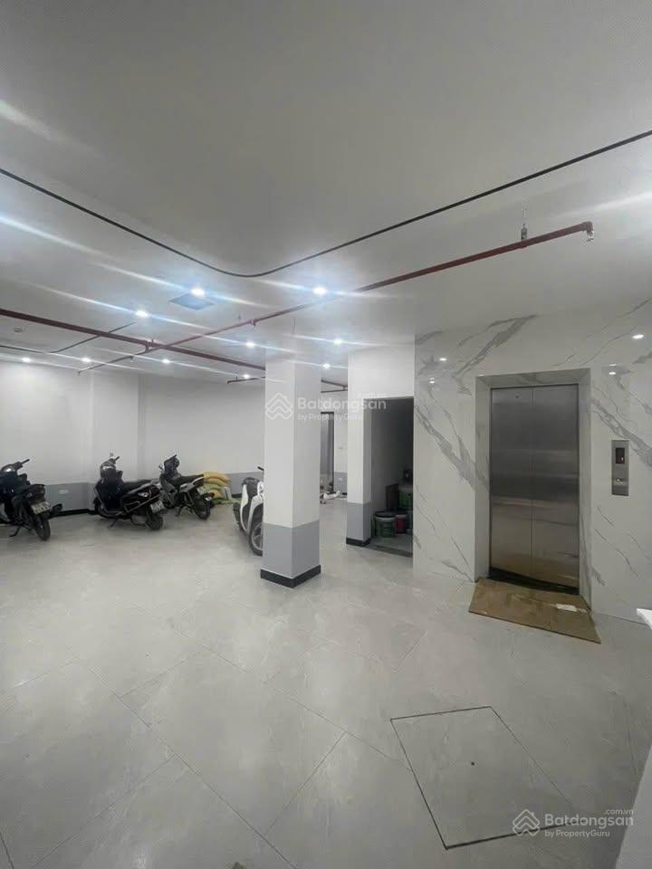 Tòa ccmn mặt ngõ xã đàn 85m2*8t*18pkk, mt 8.8m, thang máy, ngõ kd, ba gác, pccc/gpxd.