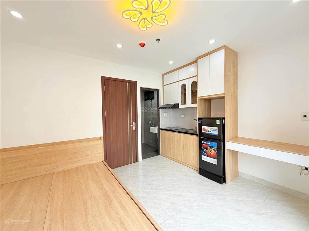 Hiếm! tòa ccmn tây sơn, 80m2*7t*17pkk, 75tr/th, 30m ra oto thông, 3 thoáng, chuẩn pccc.