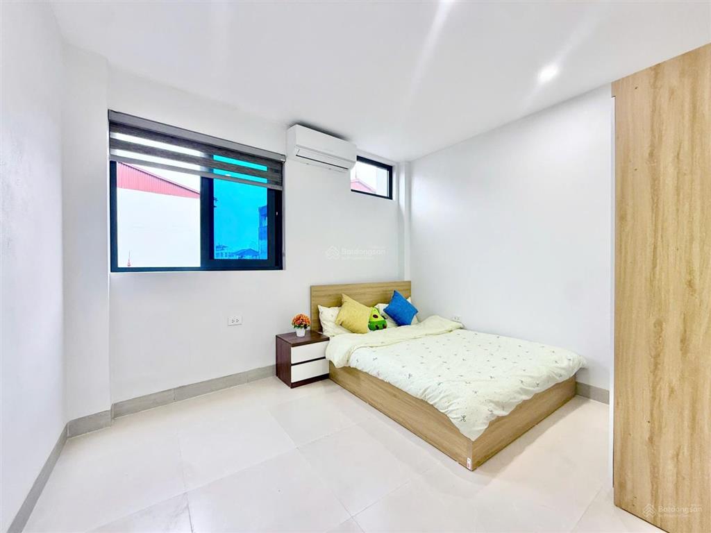 Dòng tiền đỉnh! tòa apartment láng hạ, 75m2*7t*17pkk, oto tránh 30m, mới coong, pccc/gpxd.