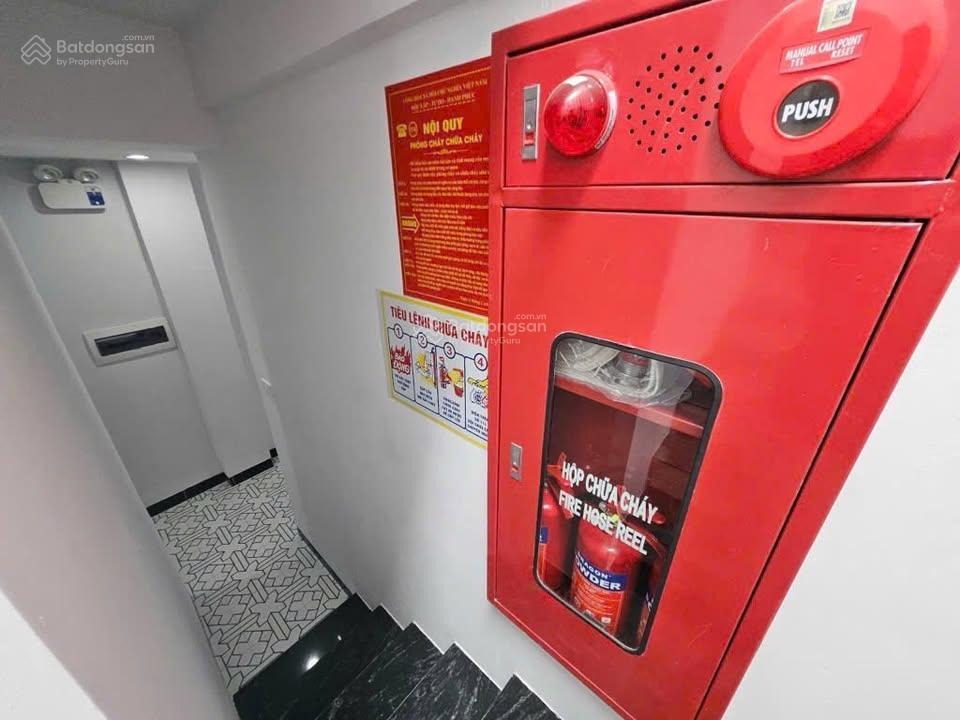 Cạnh vin giảng võ! tòa ccmn ngọc khánh, 70m2*7t*16pkk, 30m ra oto, mới hoàn thiện , đầy đủ pccc.