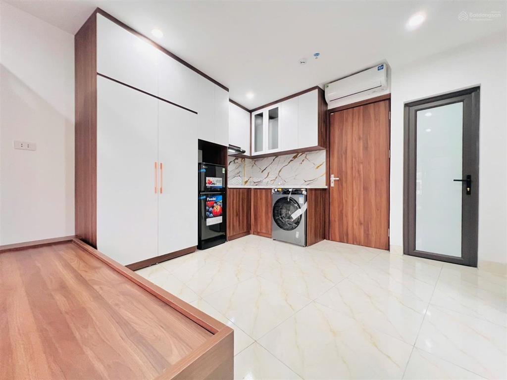 Cạnh đh ngoại thương! tòa ccmn chùa láng, 80m2*7t*16pkk, mặt ngõ kd, 2 thoáng, pccc/gpxd.