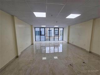 Đỉnh! cho thuê nhà phân lô nguyễn khánh toàn, 70m2, 5t, làm vp, spa, phòng khám, trung tâm đào tạo.
