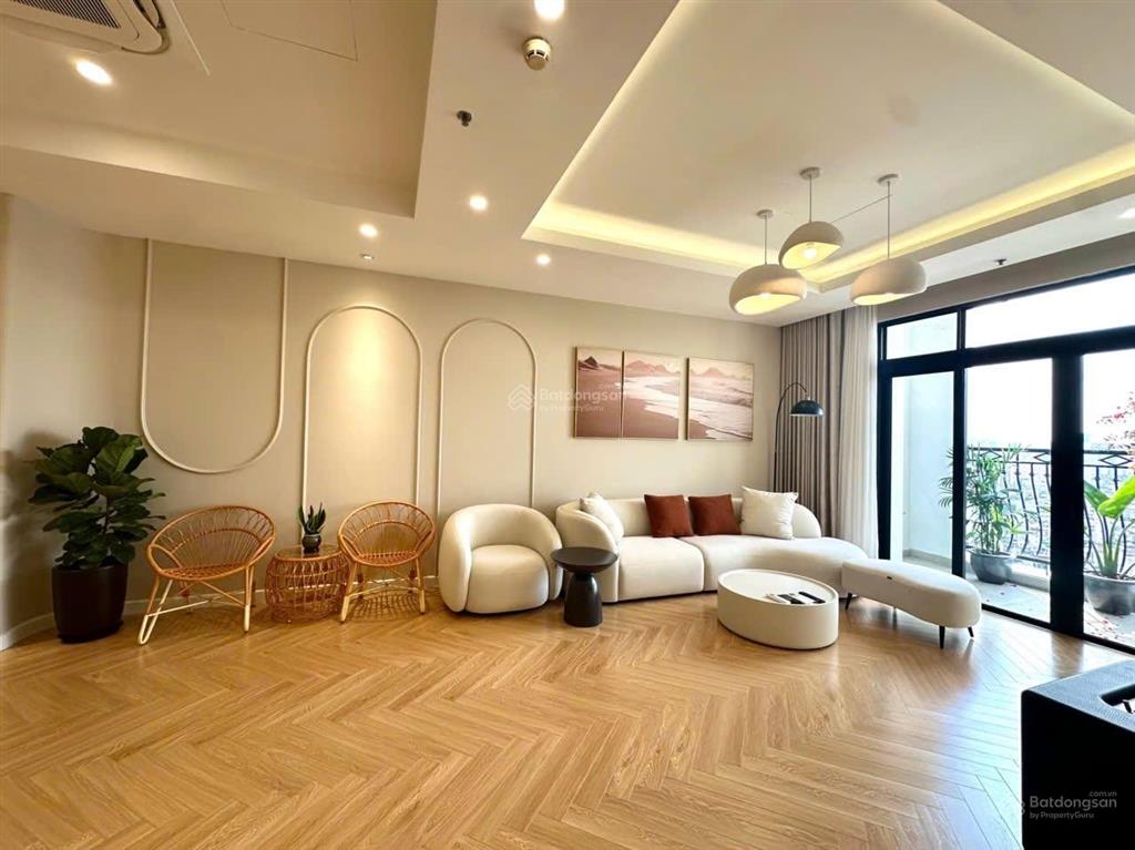 Cho thuê căn hộ 3 ngủ r5 royal city, thanh xuân, view thoáng, 113m2, nội thất đẹp, ở ngay.