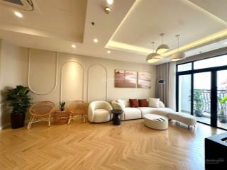 Cho thuê căn hộ 3 ngủ r5 royal city, thanh xuân, view thoáng, 113m2, nội thất đẹp, ở ngay.